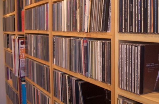 「せどり」とは？転売と違うの？違法性は？